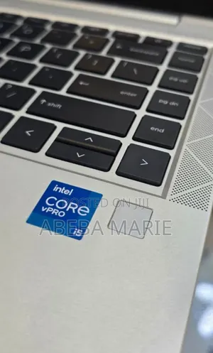 New Laptop HP EliteBook 840 G8 16GB Intel Core I5 SSD 512GB