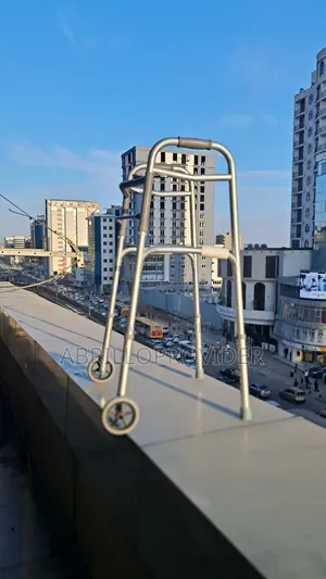 Photo - Walker4walker5walker6walker8walker3walker2walker9walker5walk