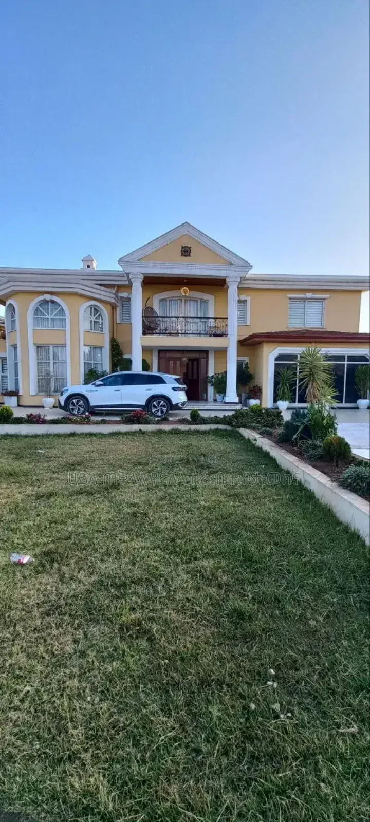 Furnished 6bdrm House in Ccd Real State, Oromia-Finfinne for sale