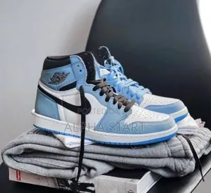 Photo - Nike Air #Jordan 1  #OG "#UNC" #High Shoes for Men's Men