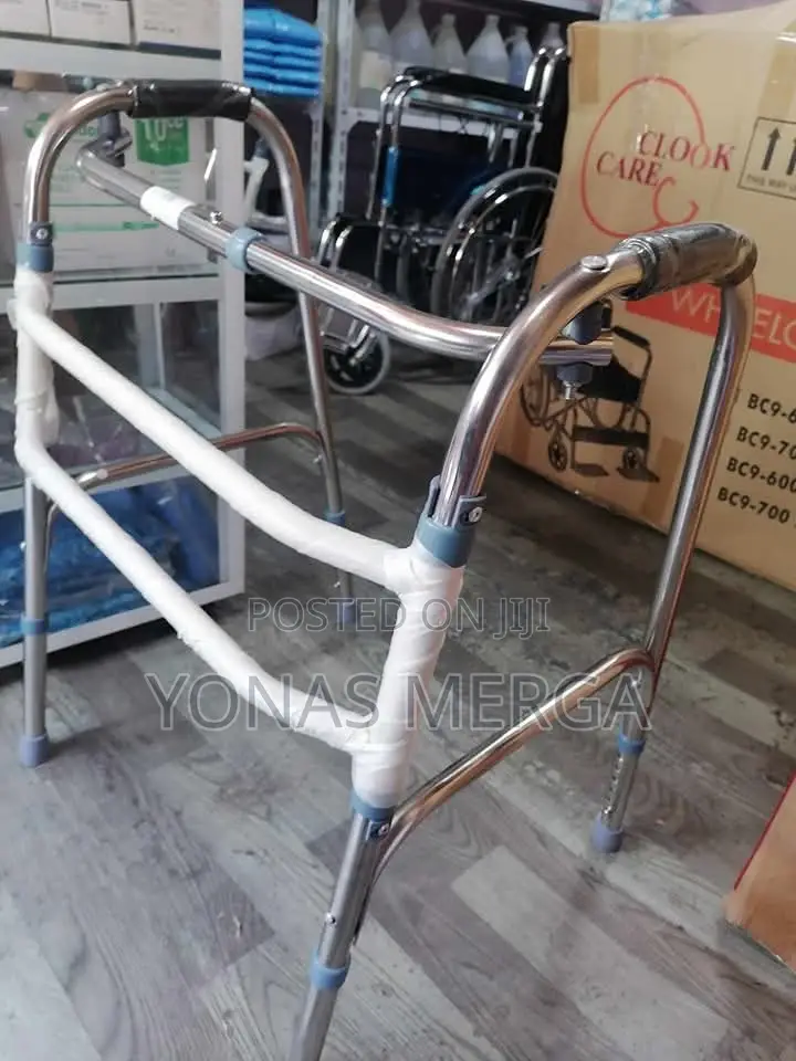 Durability of the Walker豳support Walker 寂is a Medical Device