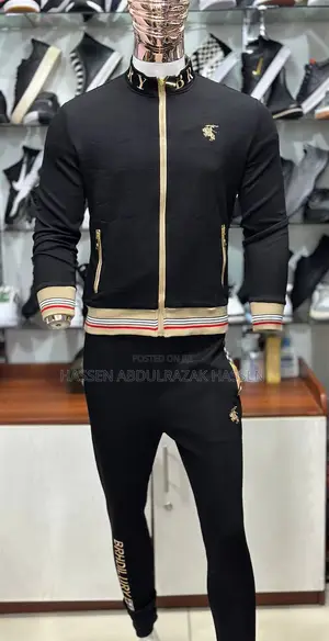 Photo - Complete Tracksuit