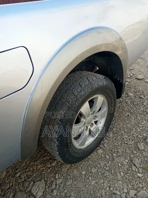 Mitsubishi L200 2007 Silver