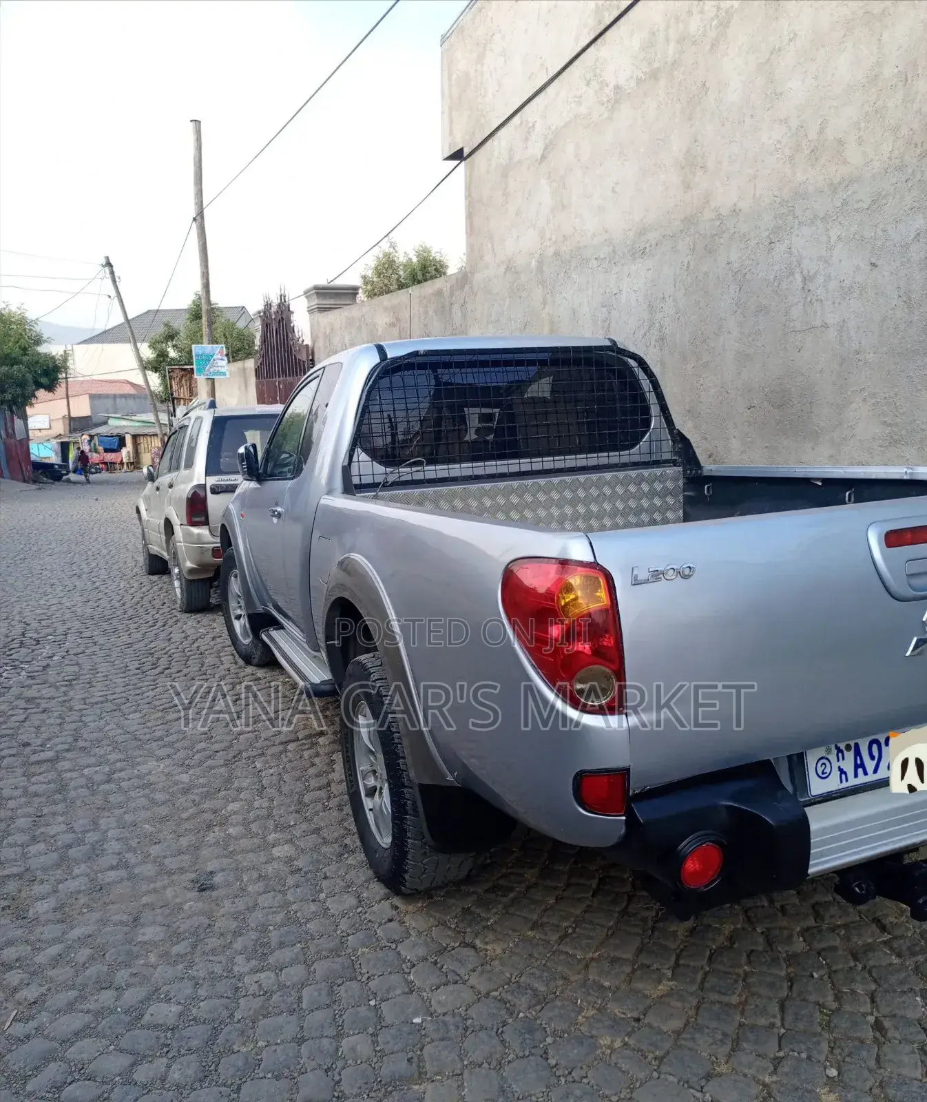 Mitsubishi L200 2007 Silver