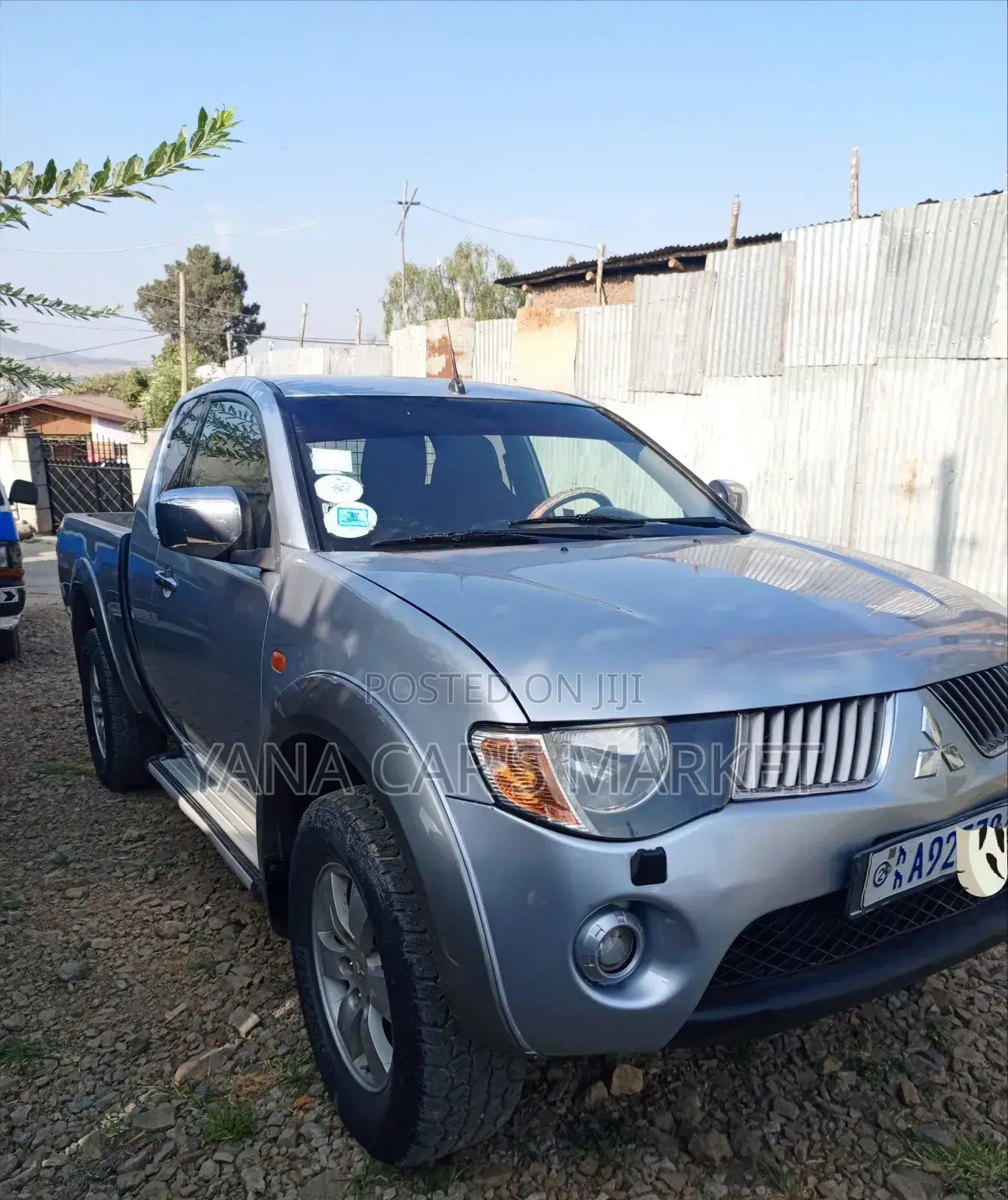 Mitsubishi L200 2007 Silver