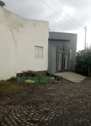 3bdrm Villa in Yerer Urael, L-Shape, Bole for sale