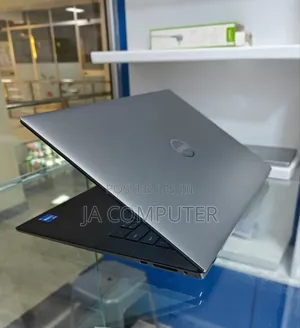 New Laptop Dell Precision 5570 20GB Intel Core I7 SSD 1T