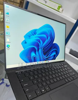 New Laptop Dell Precision 5570 20GB Intel Core I7 SSD 1T