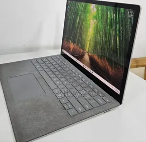 New Laptop Microsoft Surface 8GB Intel Core I5 SSD 256GB