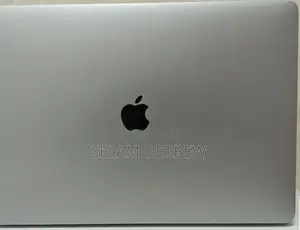 New Laptop Apple MacBook Pro 2017 16GB Intel Core I7 SSD 512GB