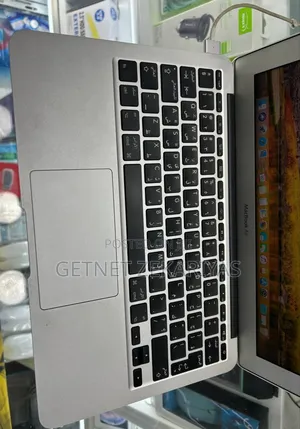 New Laptop Apple MacBook Air 2017 8GB Intel Core I7 SSD 512GB