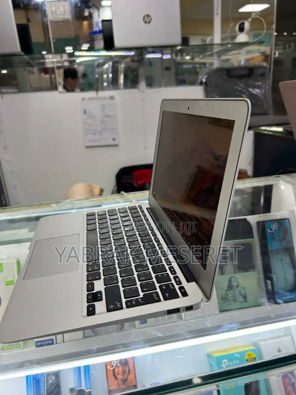 New Laptop Apple MacBook Air 2013 8GB Intel Core I7 SSD 512GB