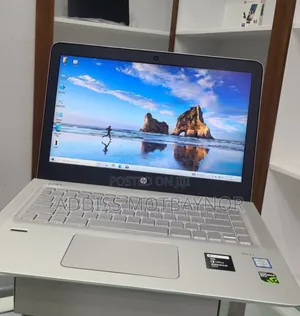 New Laptop HP Pavilion 15 8GB Intel Core I5 SSD 512GB