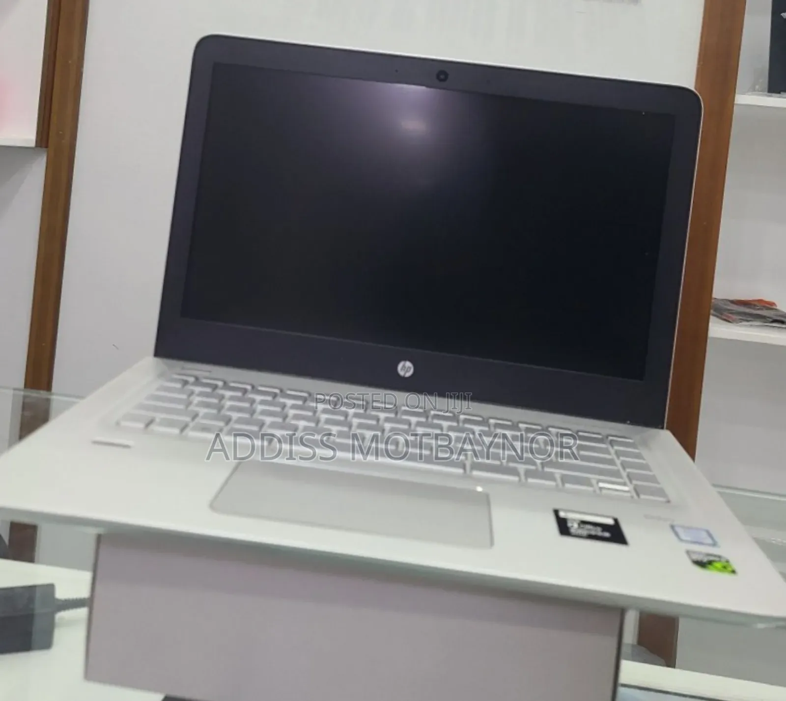 New Laptop HP Pavilion 15 8GB Intel Core I5 SSD 512GB