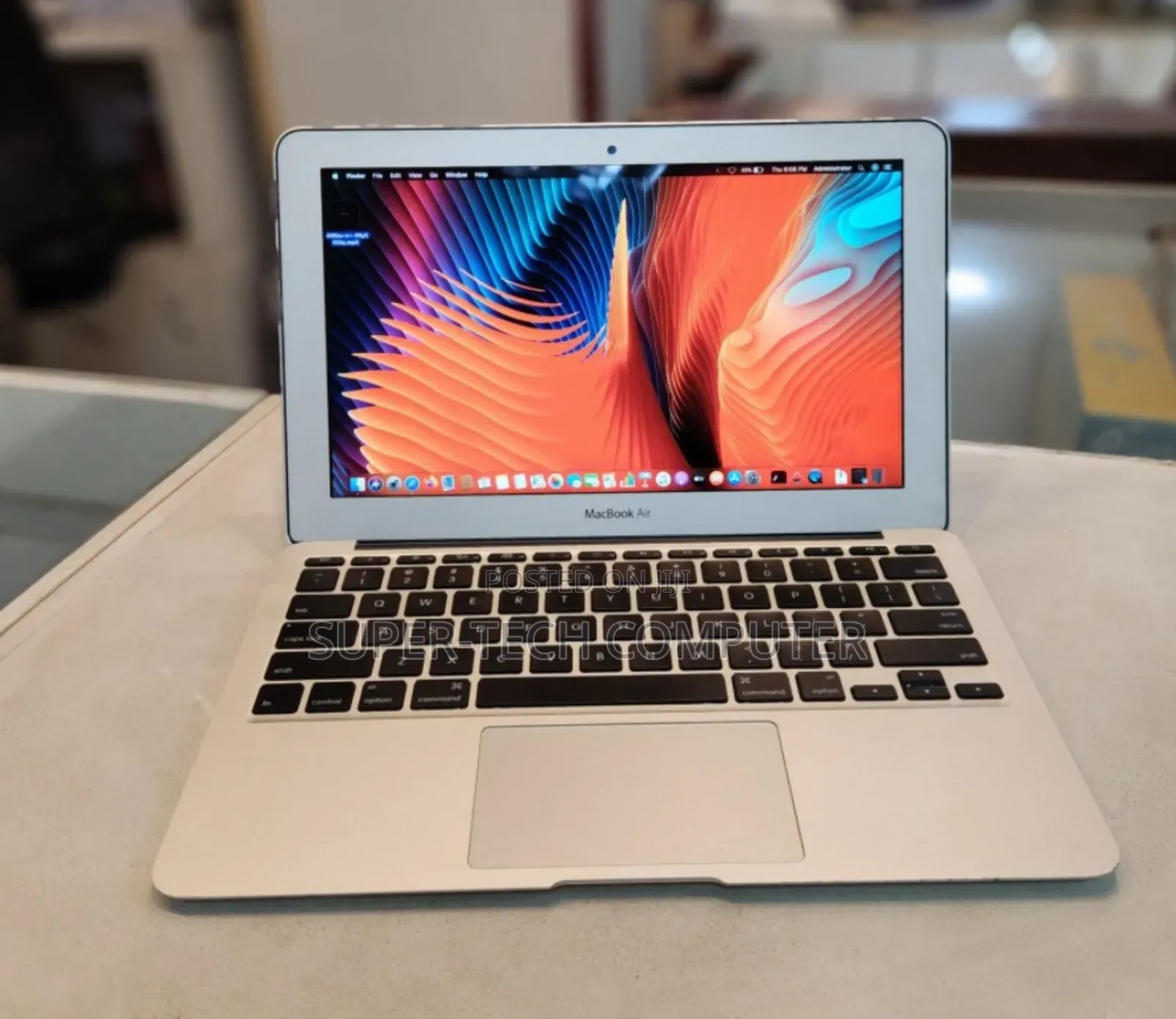 New Laptop Apple MacBook Air 2015 4GB Intel Core I5 SSD 128GB