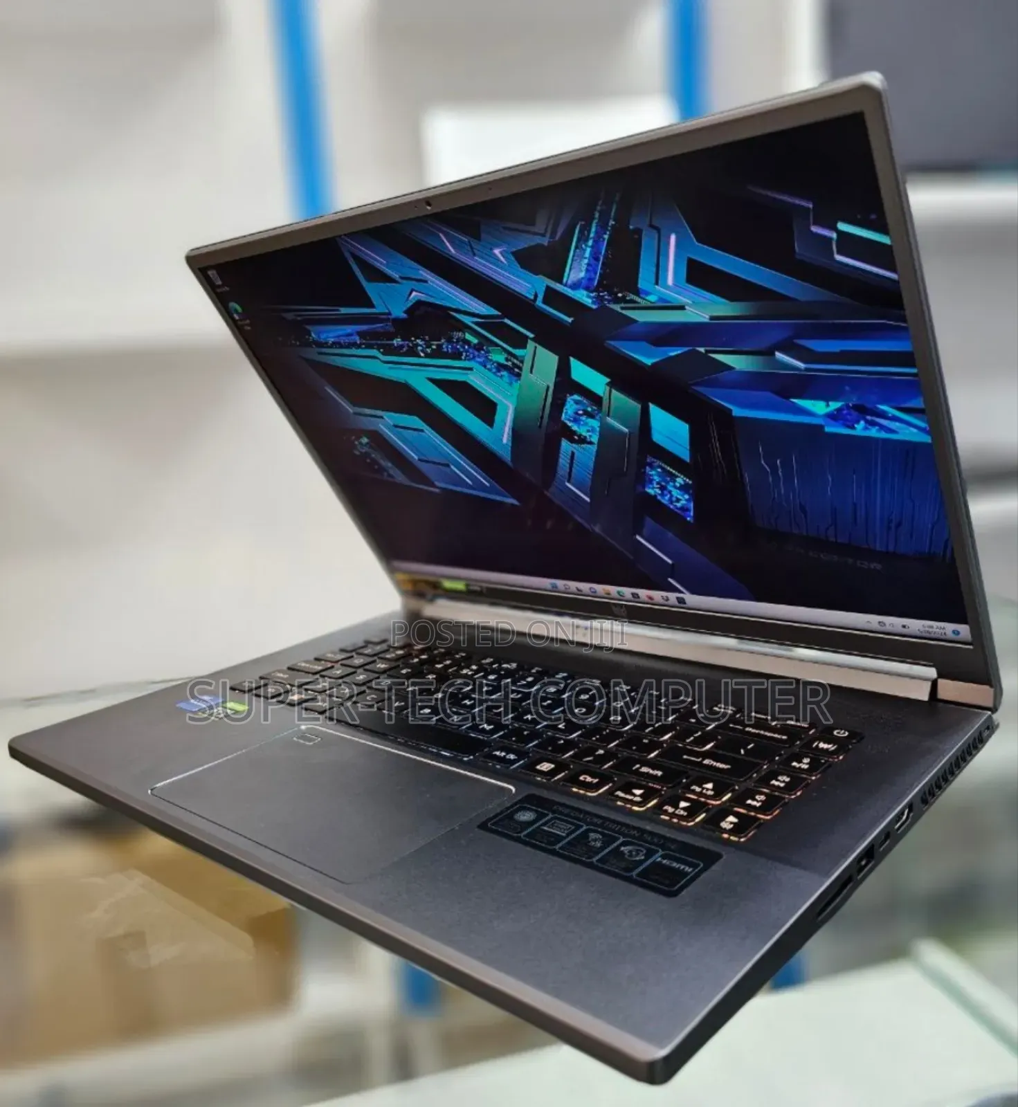 New Laptop Acer Predator Triton 500 SE 16GB Intel Core I7 SSD 2T