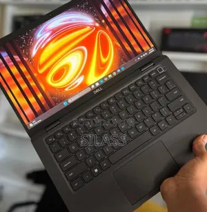 New Laptop Dell Latitude 7330 16GB Intel Core I7 SSD 256GB