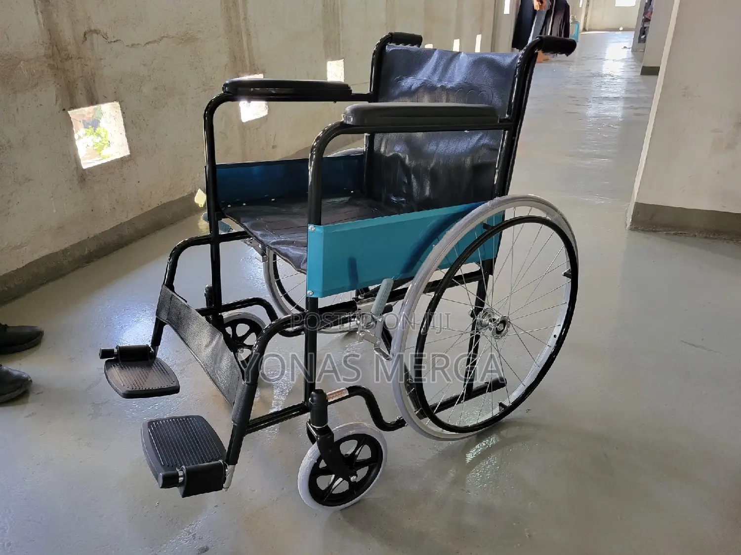 Wheelchair咚ዊልቼር፡Durable, Waterproof, Easy to Wipe and Clean.