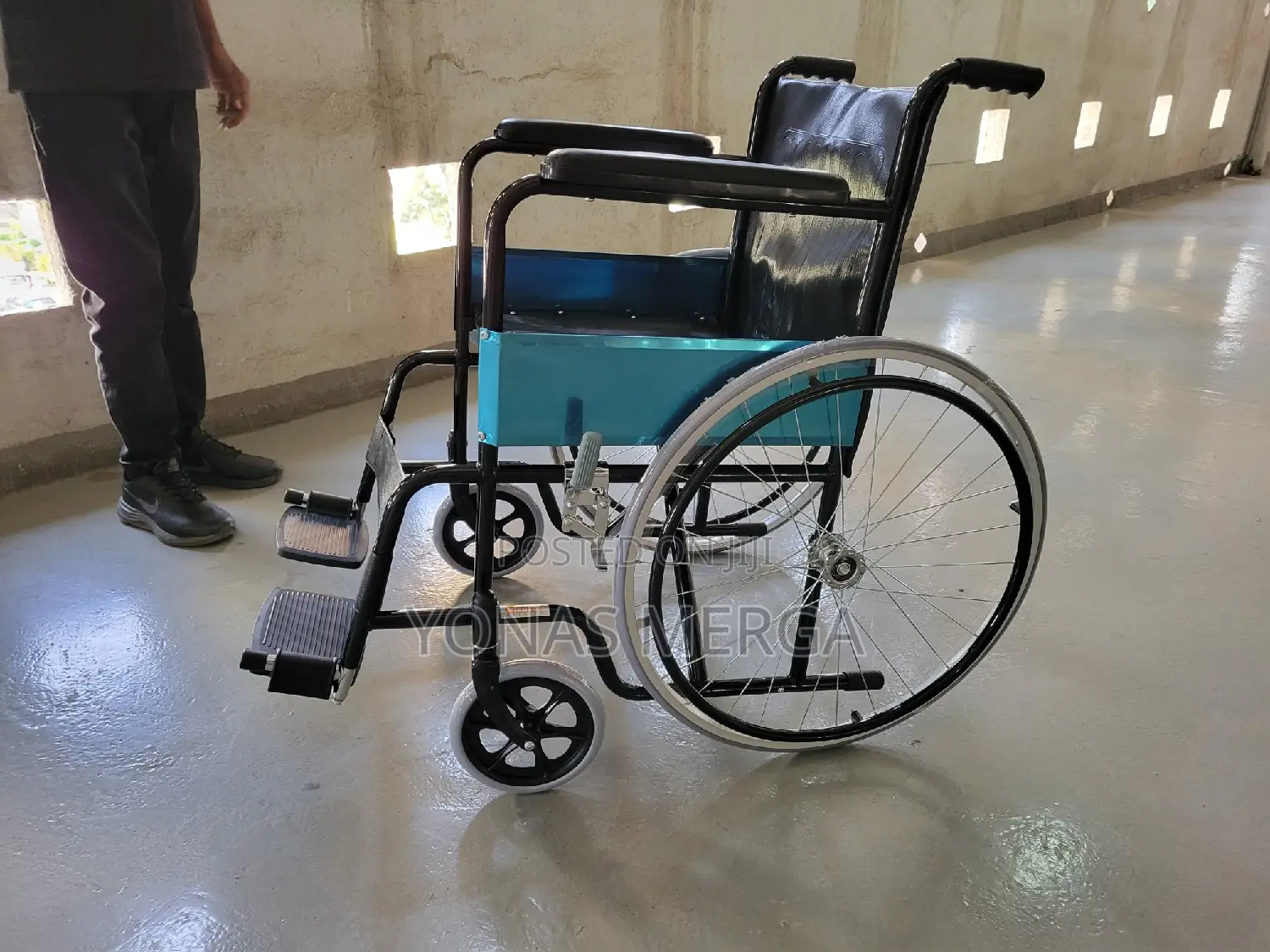 Wheelchair咚ዊልቼር፡Durable, Waterproof, Easy to Wipe and Clean.
