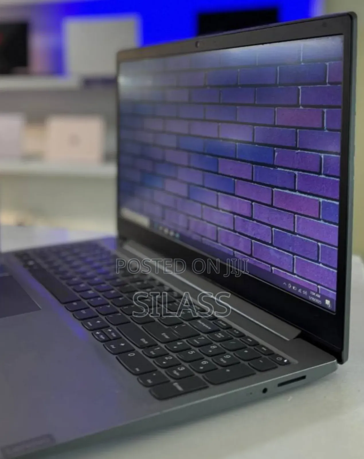 New Laptop Lenovo IdeaPad 330C 8GB Intel Core I7 SSD 512GB