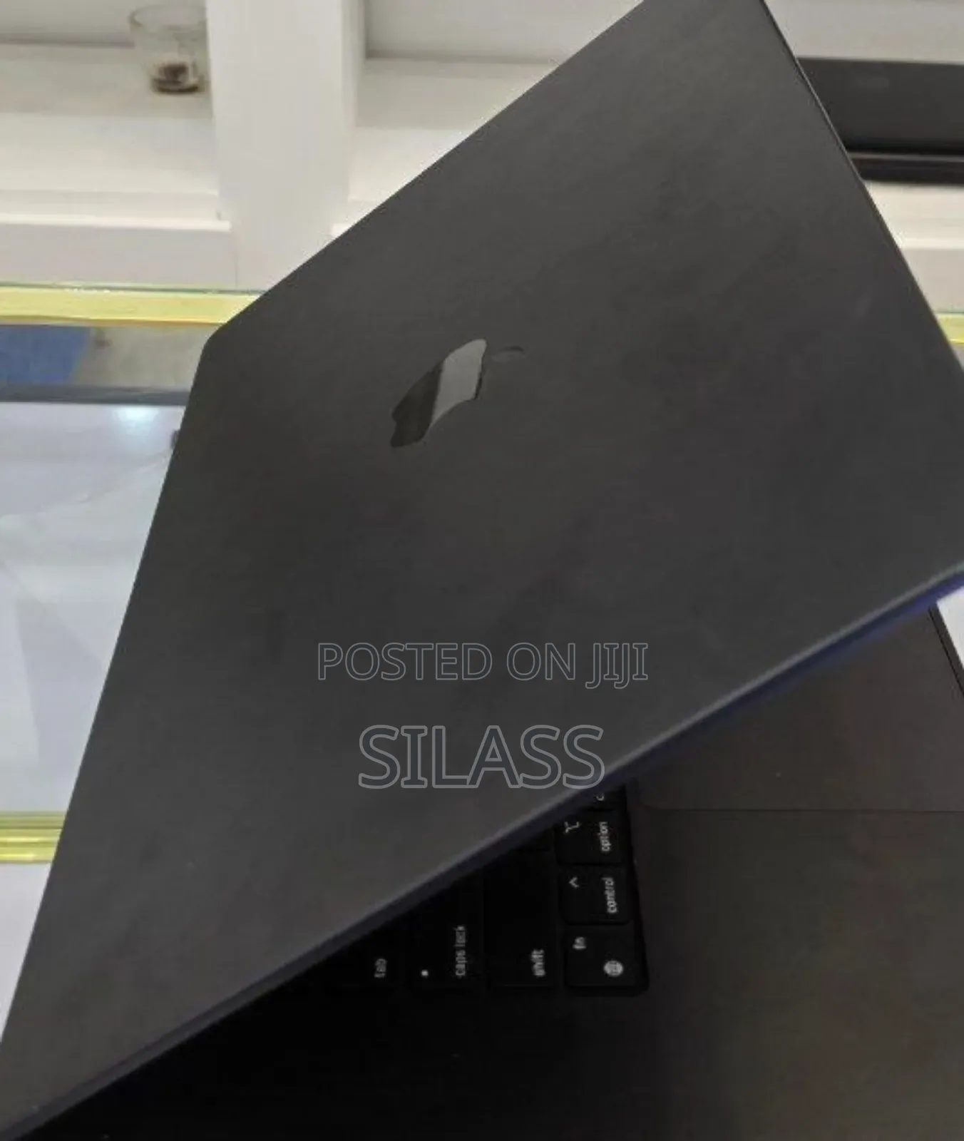 New Apple MacBook Pro 2023 M3 Pro 16-Inch 16GB Intel Core I7 SSD 512GB