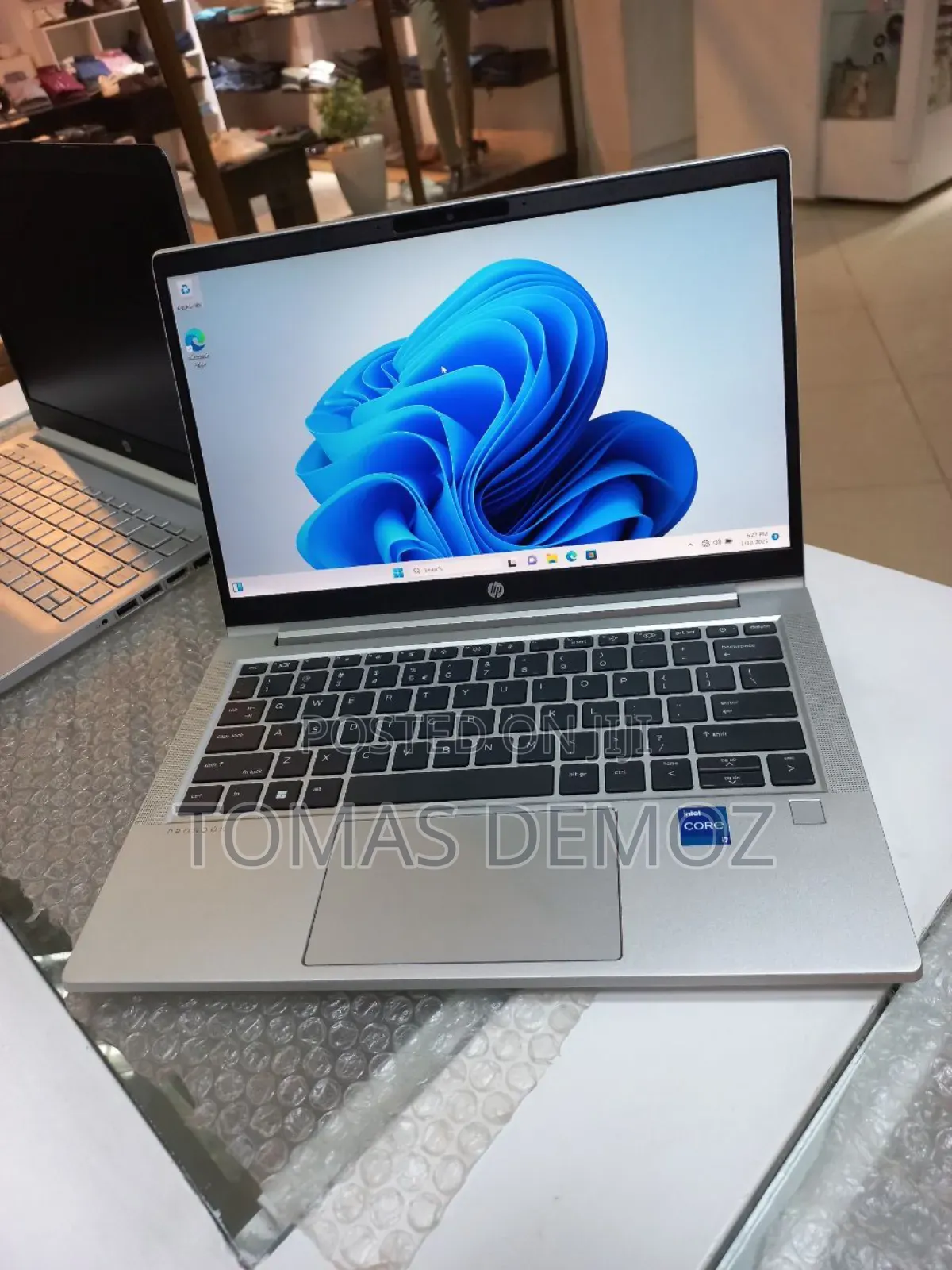 New Laptop HP ProBook 430 G8 8GB Intel Core I7 SSD 512GB