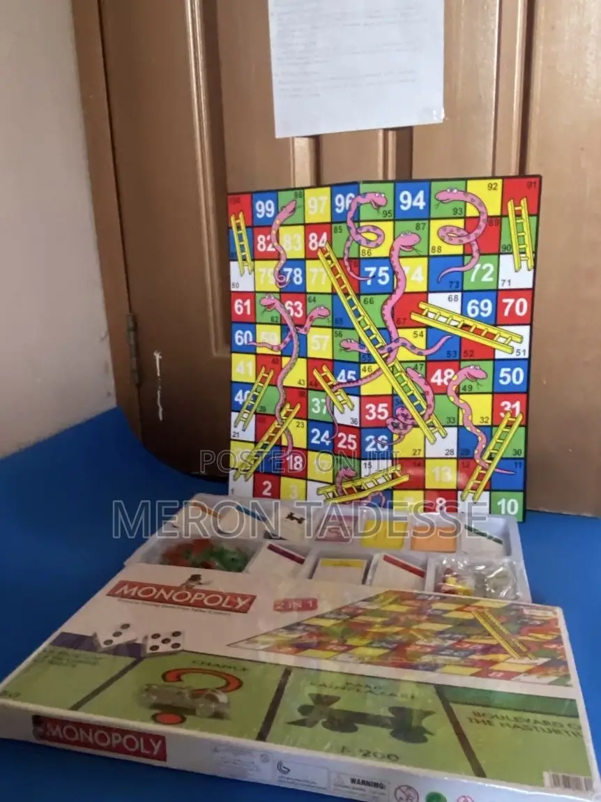 Don't Miss Out ! Monopoly + Snakes Ladders Game Set