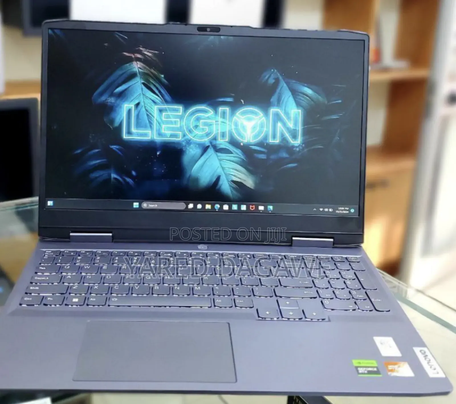 New Laptop Lenovo LOQ 15IRH8 16GB AMD Ryzen 7 SSD 512GB