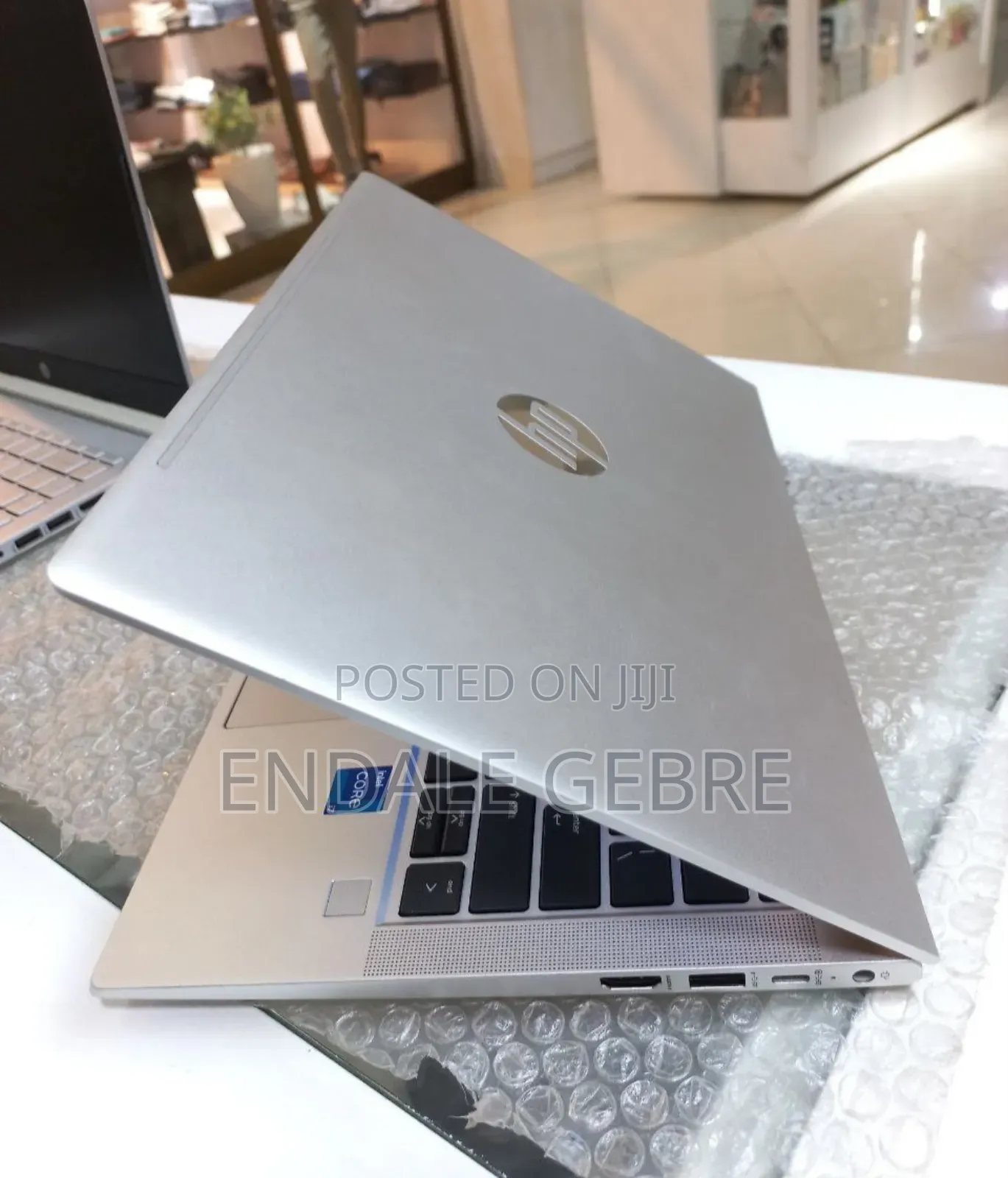 New Laptop HP EliteBook 830 16GB Intel Core I7 SSD 512GB