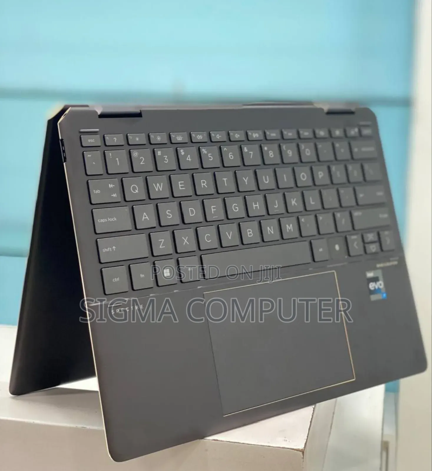 New Laptop HP Spectra 13 16GB Intel Core I5 SSD 512GB