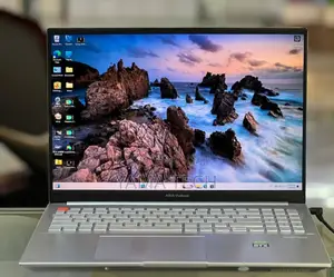 New Laptop Asus Vivobook 16 16GB Intel Core I7 SSD 512GB