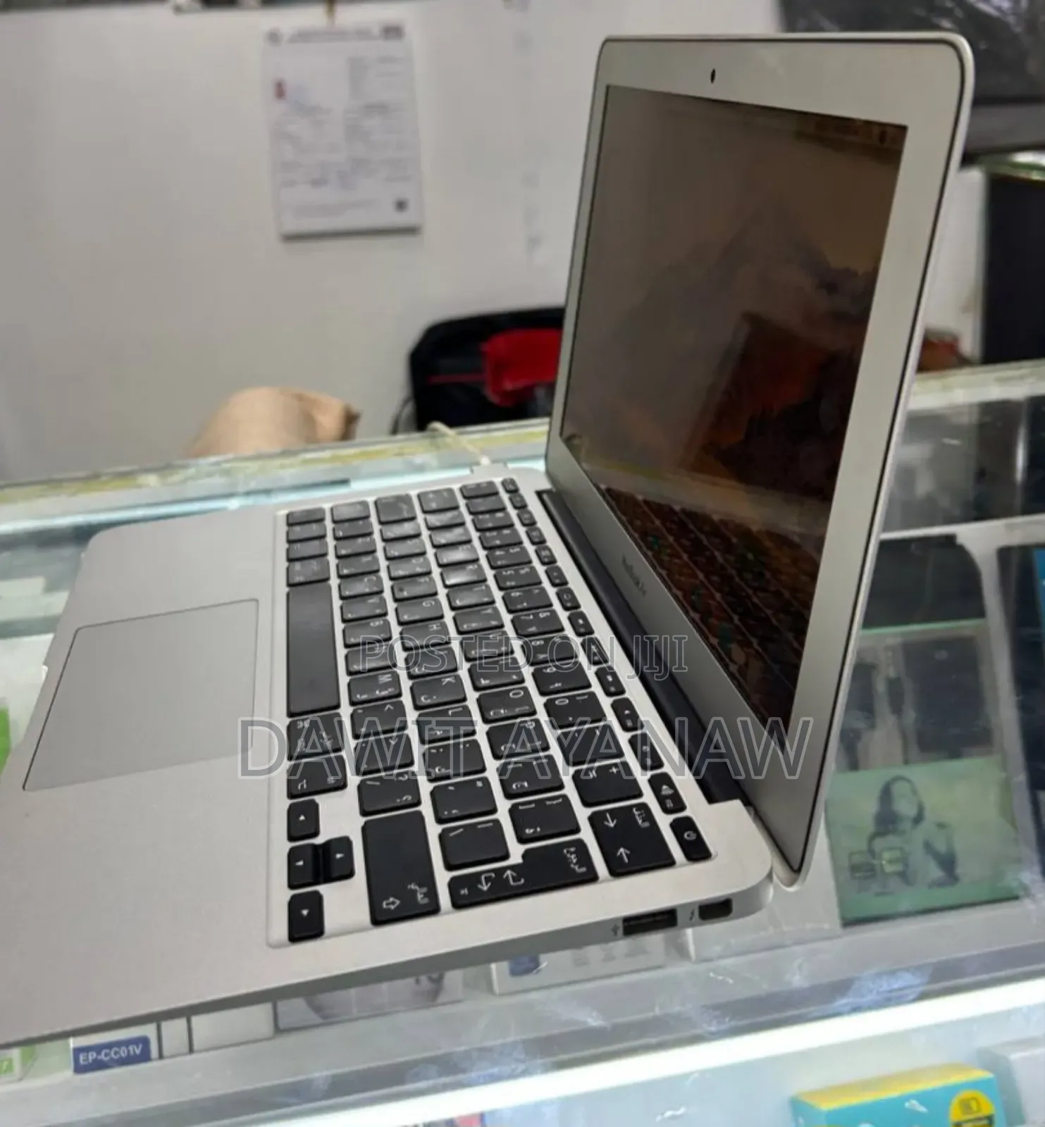 New Laptop Apple MacBook Air 2013 8GB Intel Core I7 SSD 512GB