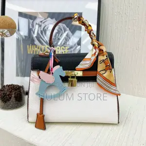 Photo - Hermes Hand Bag