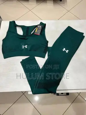 UNDER ARMOUR Sport Clothes