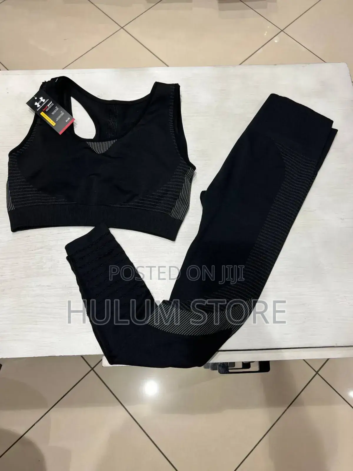 UNDER ARMOUR Sport Clothes