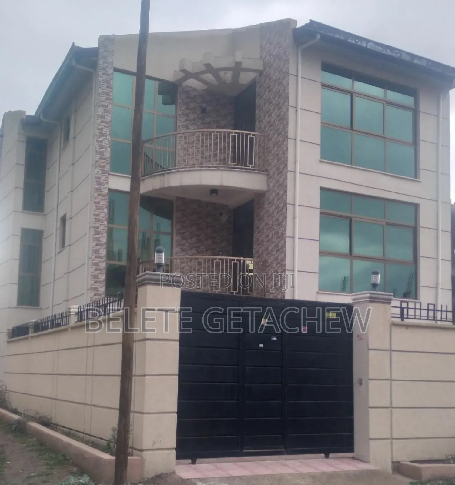 6bdrm House in Arabsa-Diaspora, G+2, Bole for sale
