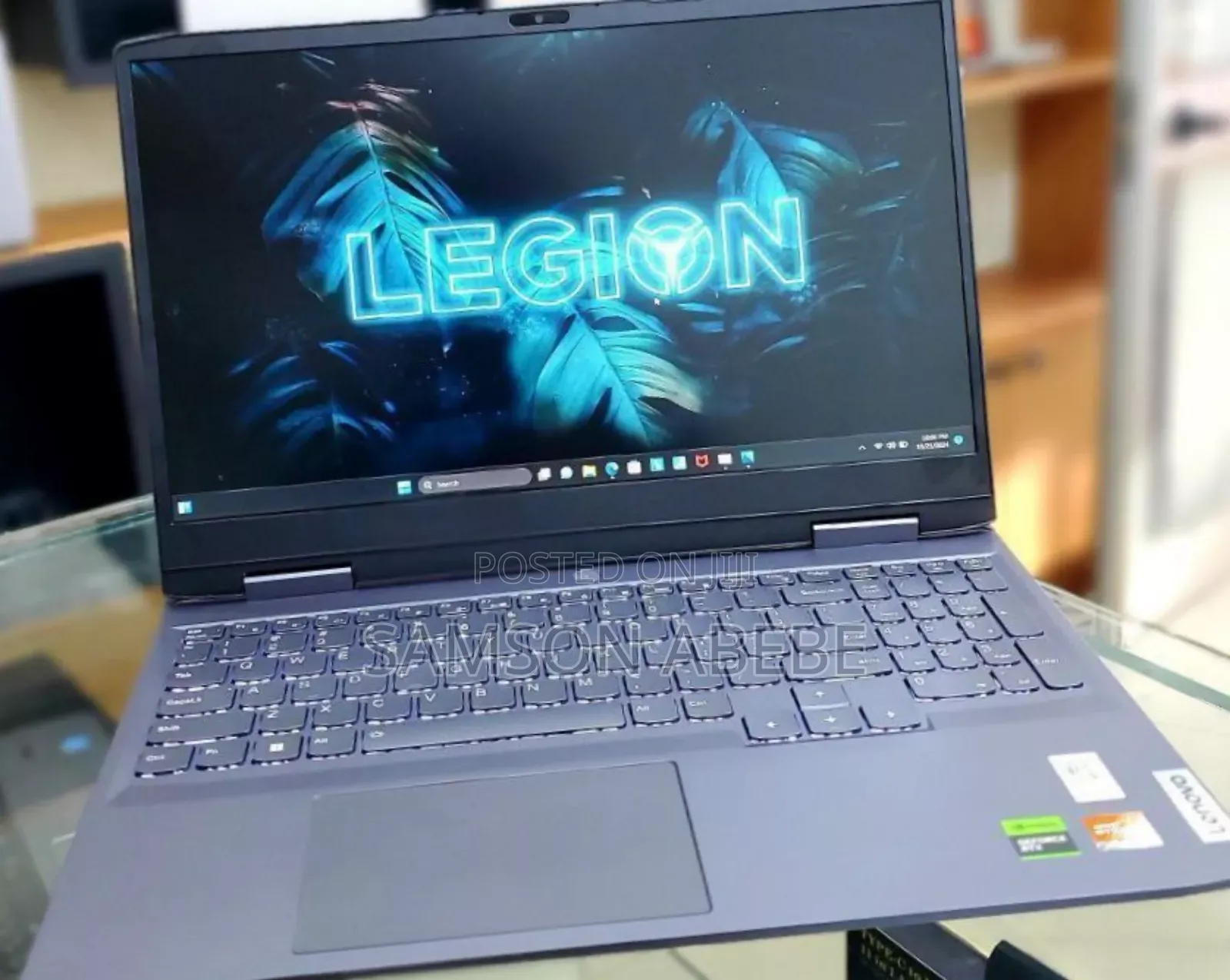 New Laptop Lenovo LOQ 15IRH8 16GB AMD Ryzen 7 SSD 512GB