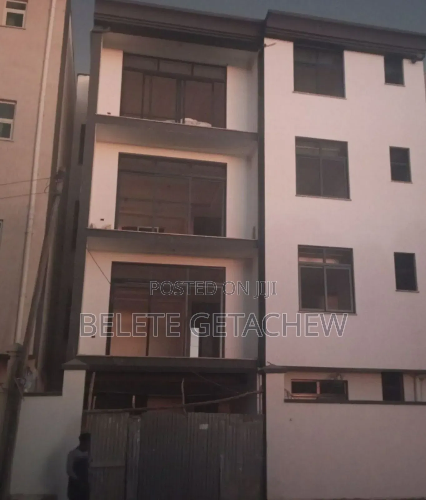 7bdrm House in Arabsa-Diaspora, G+3, Bole for sale