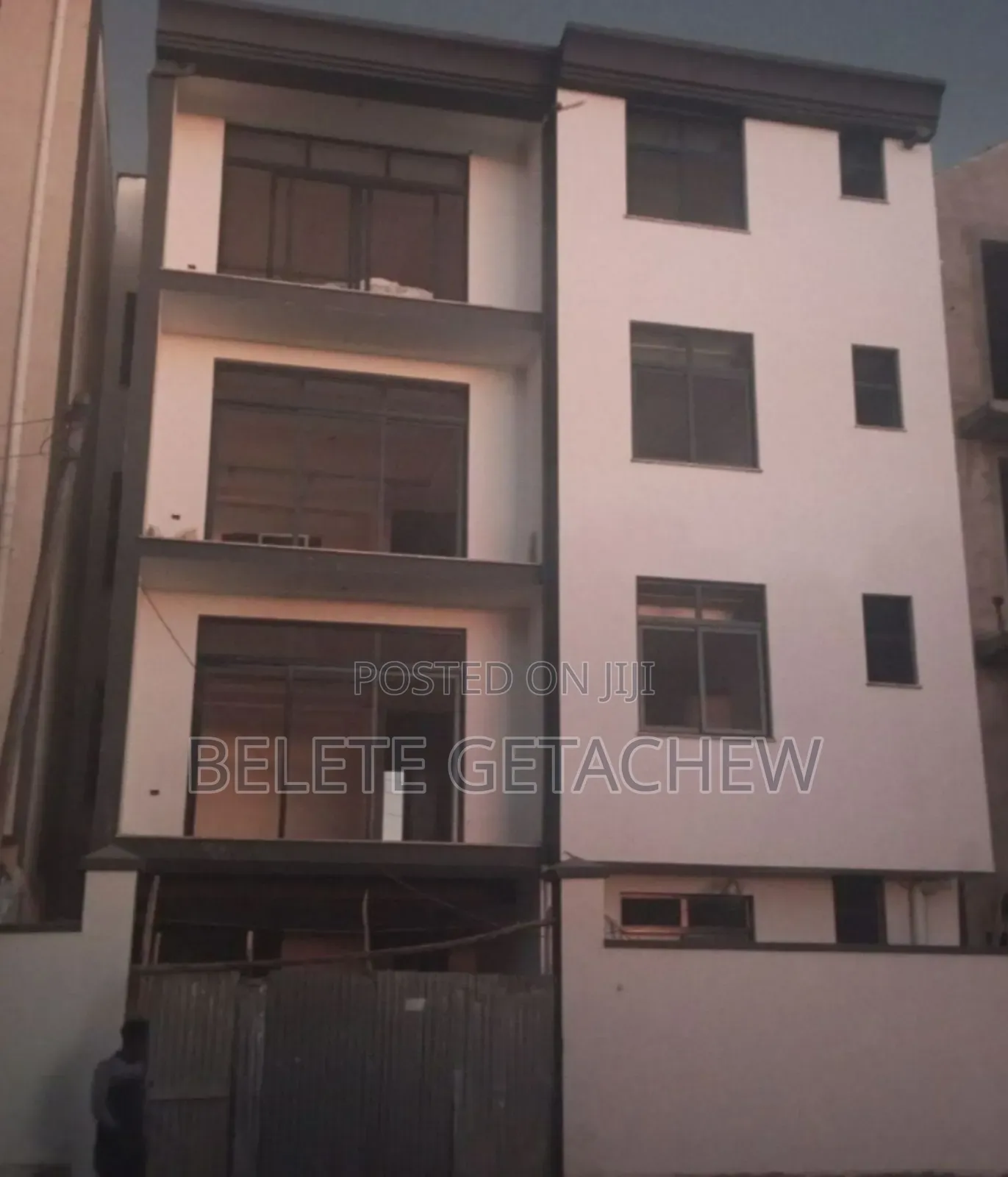 7bdrm House in Arabsa-Diaspora, G+3, Bole for sale