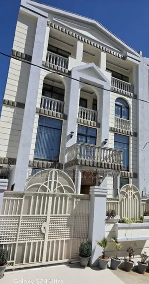 Photo - 8bdrm House in Semit, B+G+3 Luxury, Bole for sale