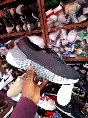 Under Armour High Quality Sport Shoes