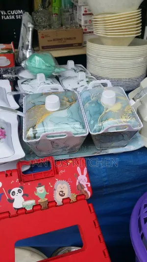 ባለ 2ሴት ከነ ሰርቪሱ የወጥ ማውጫ