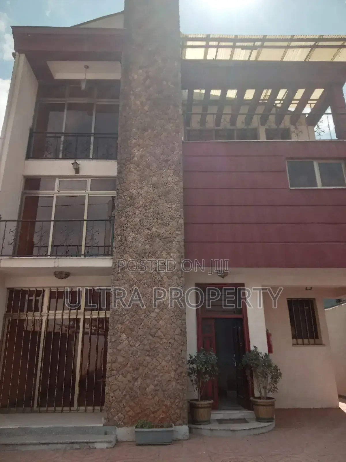 6bdrm House in Bole for rent