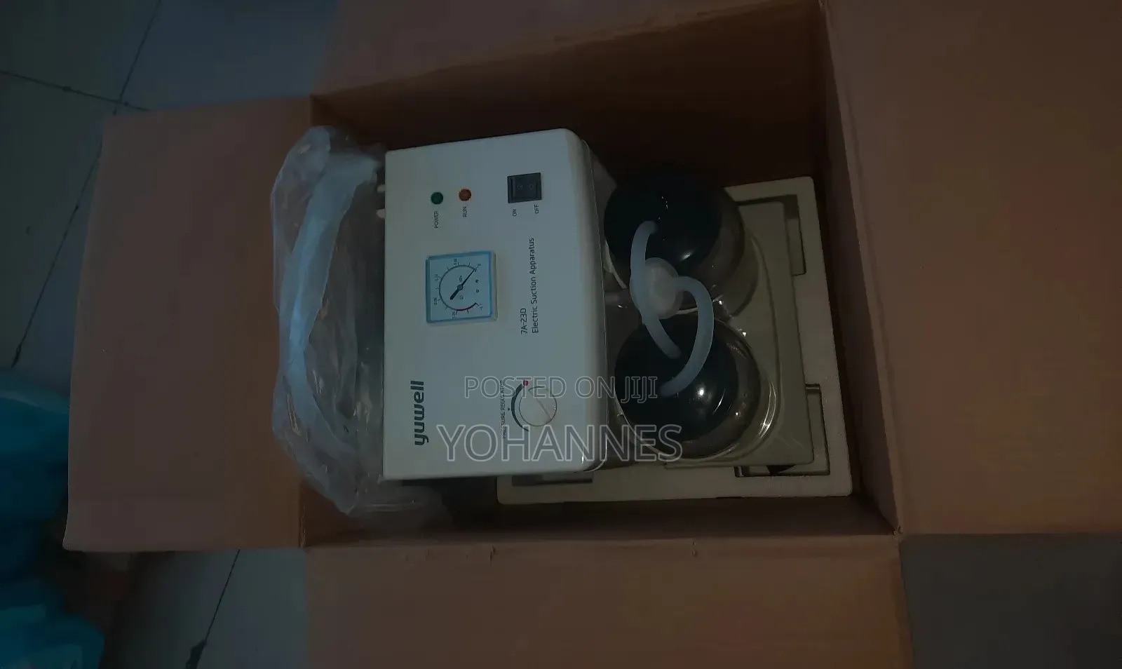 Suction Machine (Yuwell)