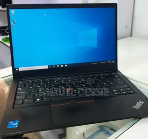 New Laptop Lenovo ThinkPad E14 G5 8GB Intel Core I7 SSD 512GB