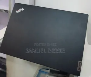 New Laptop Lenovo ThinkPad E14 G5 8GB Intel Core I7 SSD 512GB