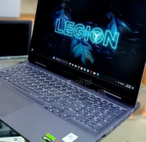 New Laptop Lenovo LOQ 15IRH8 16GB AMD Ryzen 7 SSD 512GB