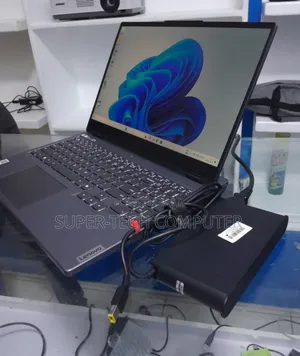 New Laptop Lenovo Legion Y540 24GB Intel Core I7 SSD 1T