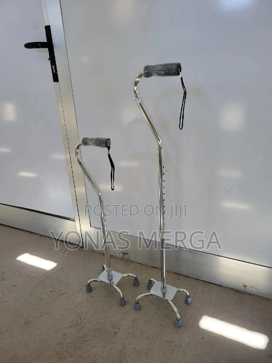 Walking Stick撼土standard-Style Cane Enhanced Maneuverability