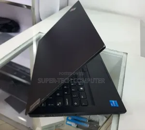 New Laptop Lenovo ThinkPad E14 G5 8GB Intel Core I5 SSD 512GB